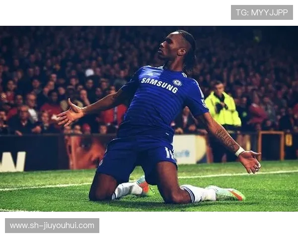 以切尔西足球挂布打造热血蓝色主场氛围感卧室装饰灵感指南 以切尔西足球挂布打造热血蓝色主场氛围感卧室装饰灵感指南